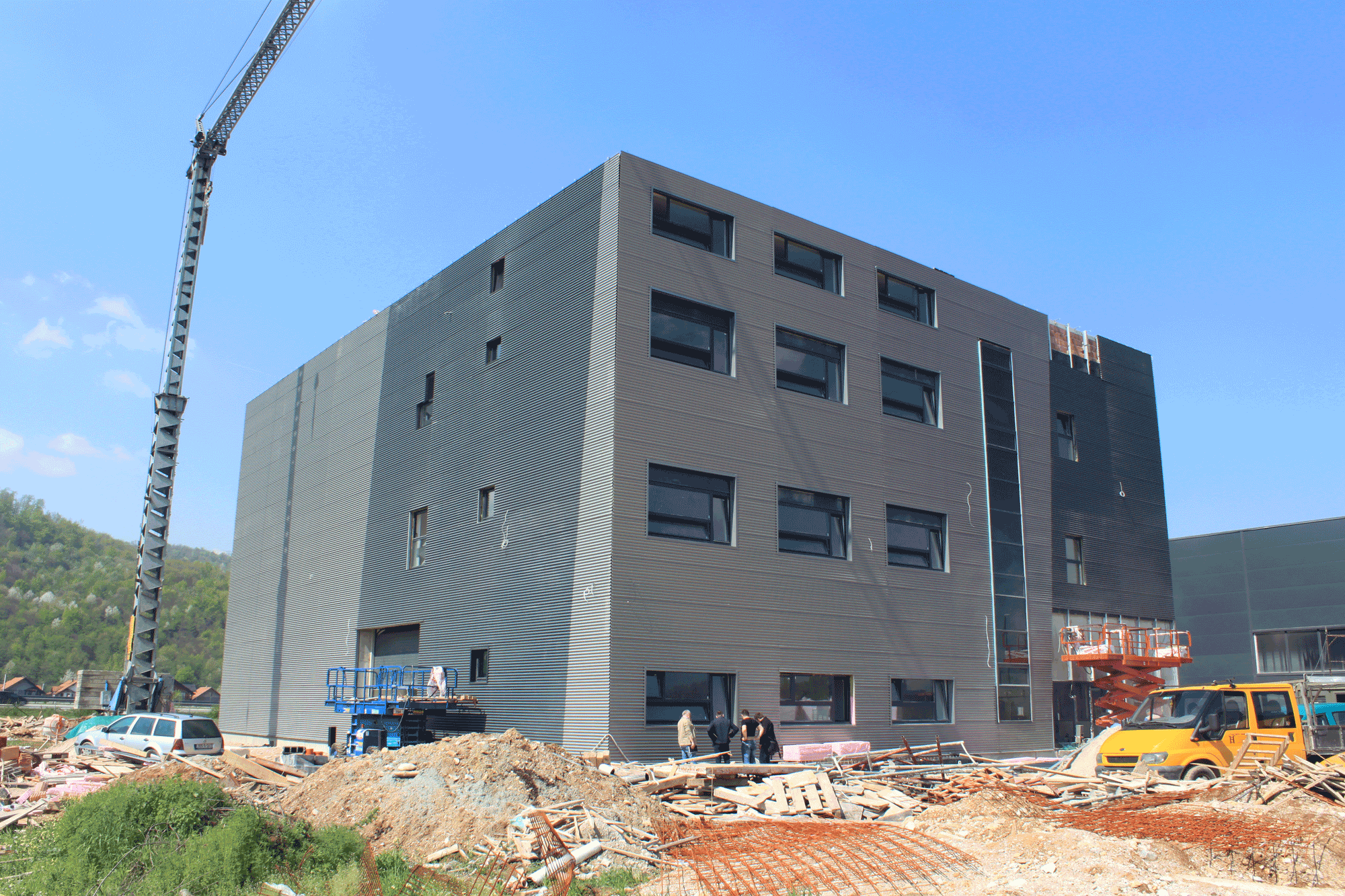 Data archive center